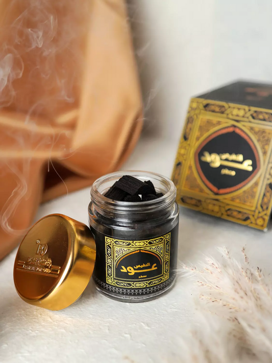 بخور عود النفيس قطع خشبي